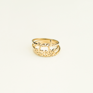 Dainty Cursive Name Ring
