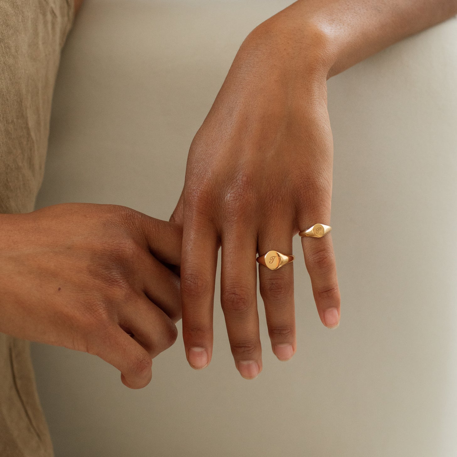 Demi Oval Signet Ring