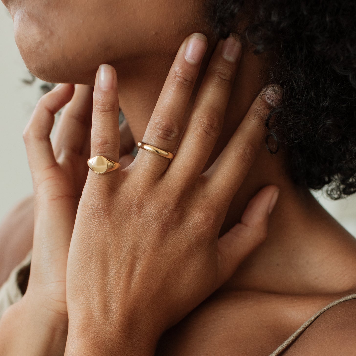 Demi Oval Signet Ring