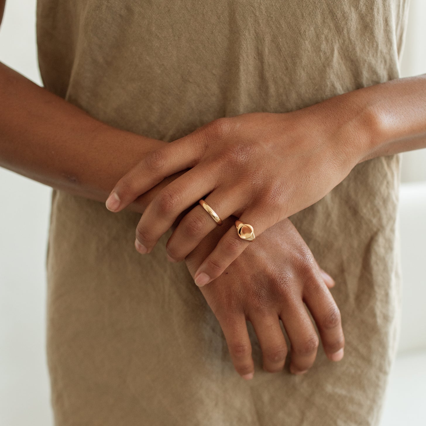 Demi Oval Signet Ring
