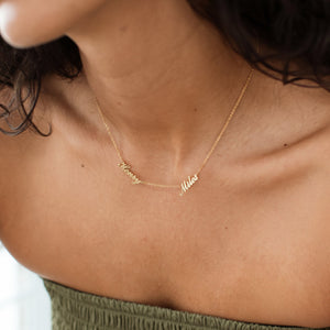 Heirloom Script Multi-Name Necklace