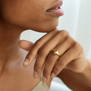 Demi Square Signet Ring