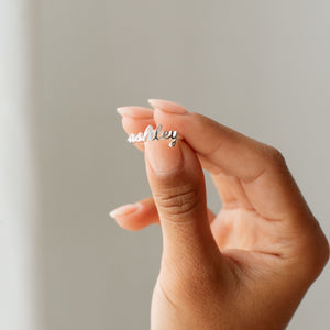 Silver custom name ring in handwritten font